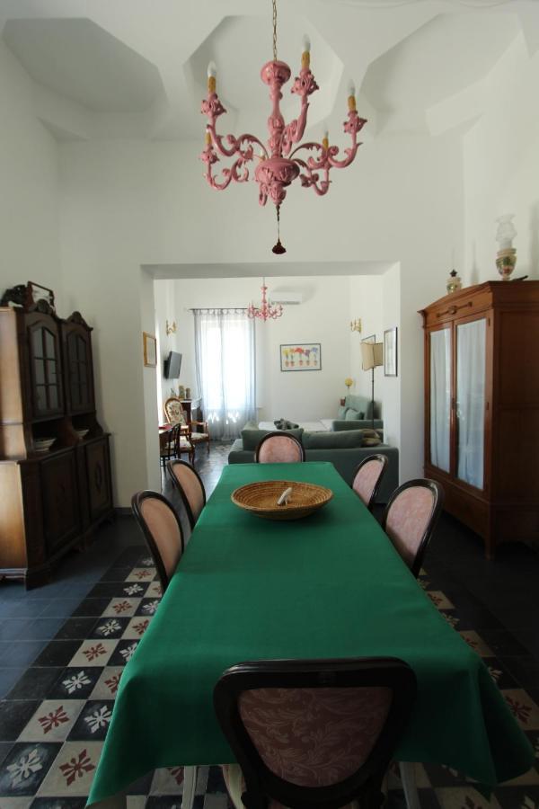 فيلا La Casa Bianca ليباري المظهر الخارجي الصورة
